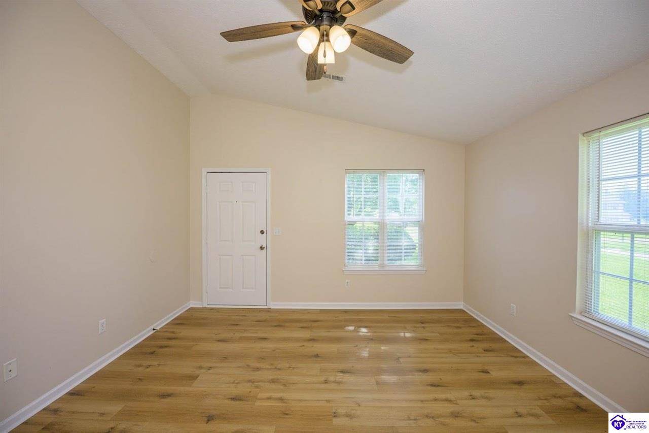 Radcliff, KY 40160,103 Keith Court