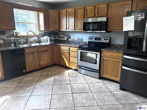 Vine Grove, KY 40175,185 Patriot Way