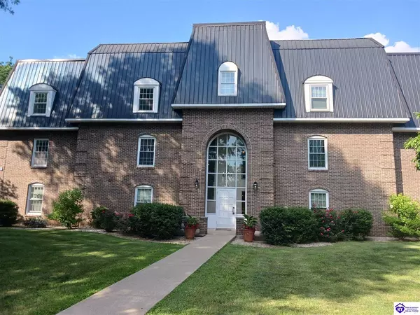 105 Freeman Green Drive, Elizabethtown, KY 42701-1661