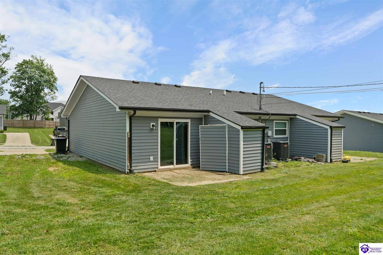 Elizabethtown, KY 42701,1301 Farmingdale Drive