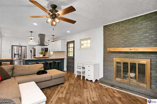 Elizabethtown, KY 42701,77 Collins Drive