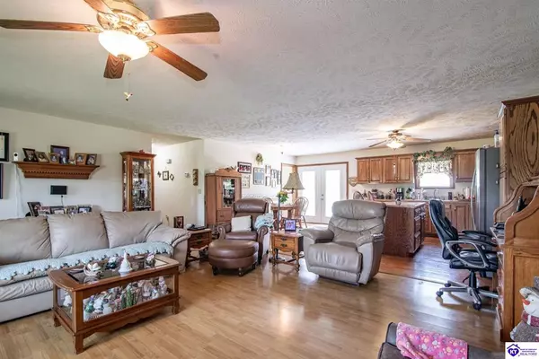 Hodgenville, KY 42748,2445 Dangerfield Road