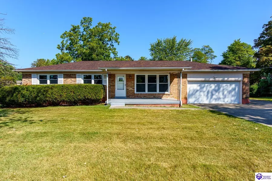 1081 W Lincoln Trail Boulevard, Radcliff, KY 40160-1476