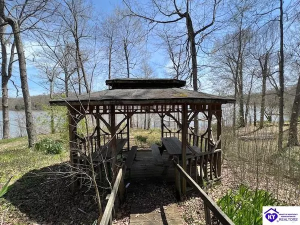 Hardinsburg, KY 40143,310 Browns Hideaway Lane