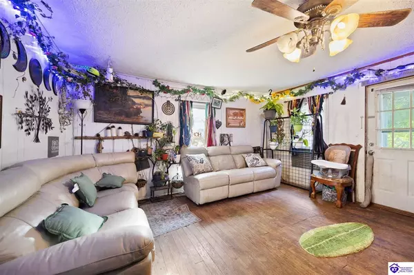 Munfordville, KY 42765,1628 S Dixie Highway