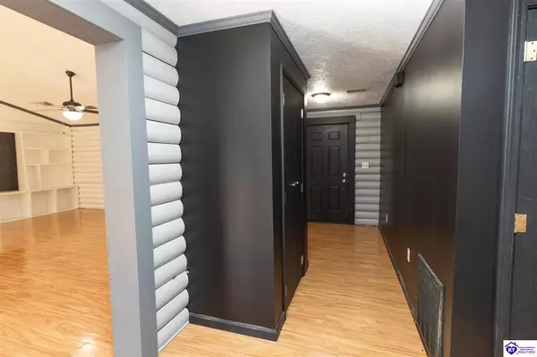 Elizabethtown, KY 42701,3564 S Dixie Highway