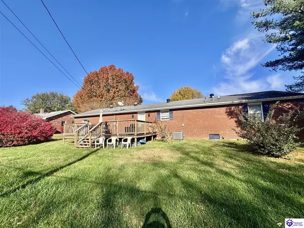 Campbellsville, KY 42718,71 Dowell Street