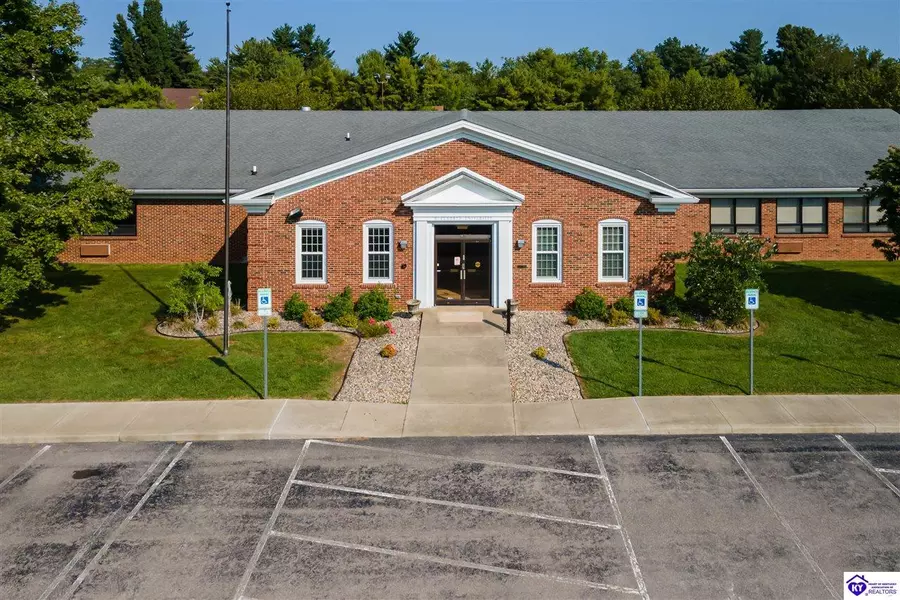 1635 W Lincoln Trail Boulevard, Radcliff, KY 40160