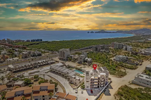 #*Owner Financing* La Mar PH, Cabo Corridor, Baja