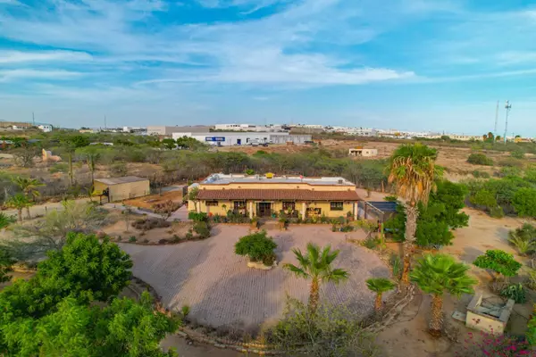 Avenida Jacarandas #Casa Megan, Cabo San Lucas, Baja