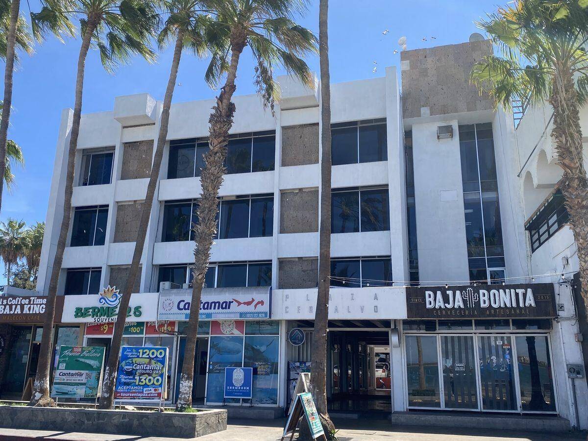 La Paz, Baja,1665 Paseo Alvaro Obregon st #Edificio en el Malecon