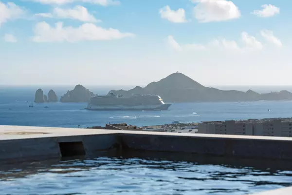 Salomon de la Cruz #Mistiq Penthouse 411, Cabo Corridor, Baja