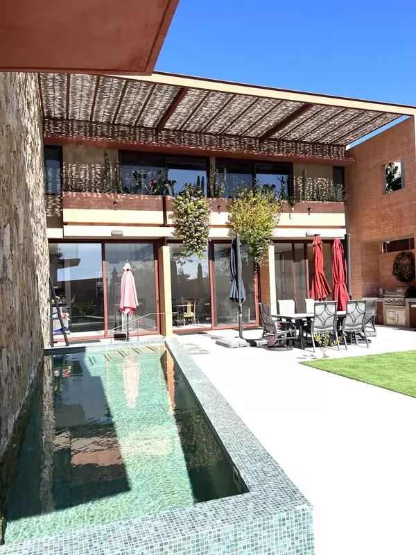 San Jose Corridor, Baja,Ladera Dr #CASA LADERA 14