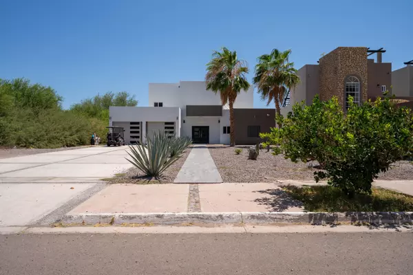 Federal Hwy 1 #18th Hole Golf Course Home, Loreto, Baja