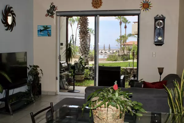 Cabo Corridor, Baja,102 Transpeninsular #Tamar Brisa 102