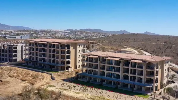 Pacific, Baja,2nd floor #Mavila Tower 1 2 bed, 2 bath,