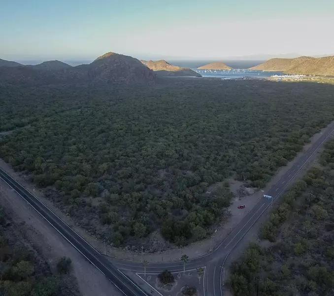 S/N ACCESS TO PUERTO ESCONDIDO TRANSPENINSULAR HIGH #PUERTO ESCONDIDO LOT 02, Loreto, Baja