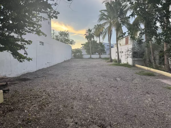 La Paz, Baja,BLVD CONSITUYENTES LOT