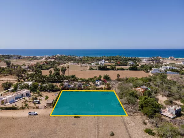 Pacific, Baja,calle sin nombre #Lote Coyote