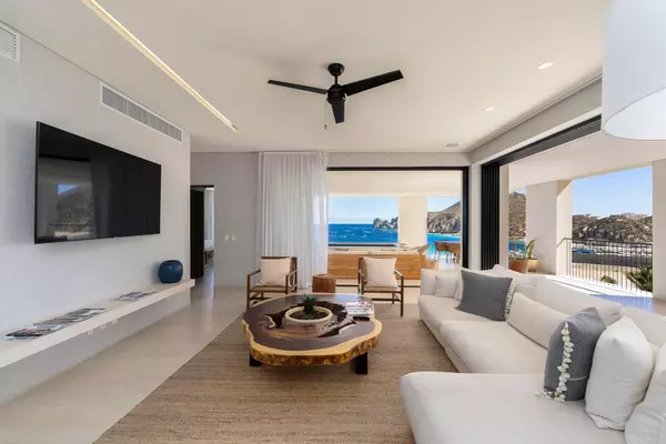 Cabo San Lucas, Baja,#Homes, 2 BD PLUS DEN Hacienda