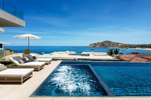 Cabo Corridor, Baja,#Chileno Point 106