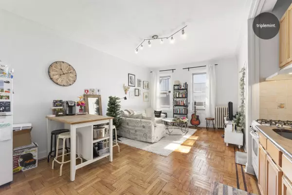 Queens, NY 11415,83-55 Lefferts Boulevard #3-B