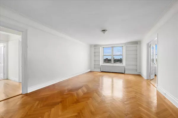 Manhattan, NY 10025,390 Riverside Drive #15-FG