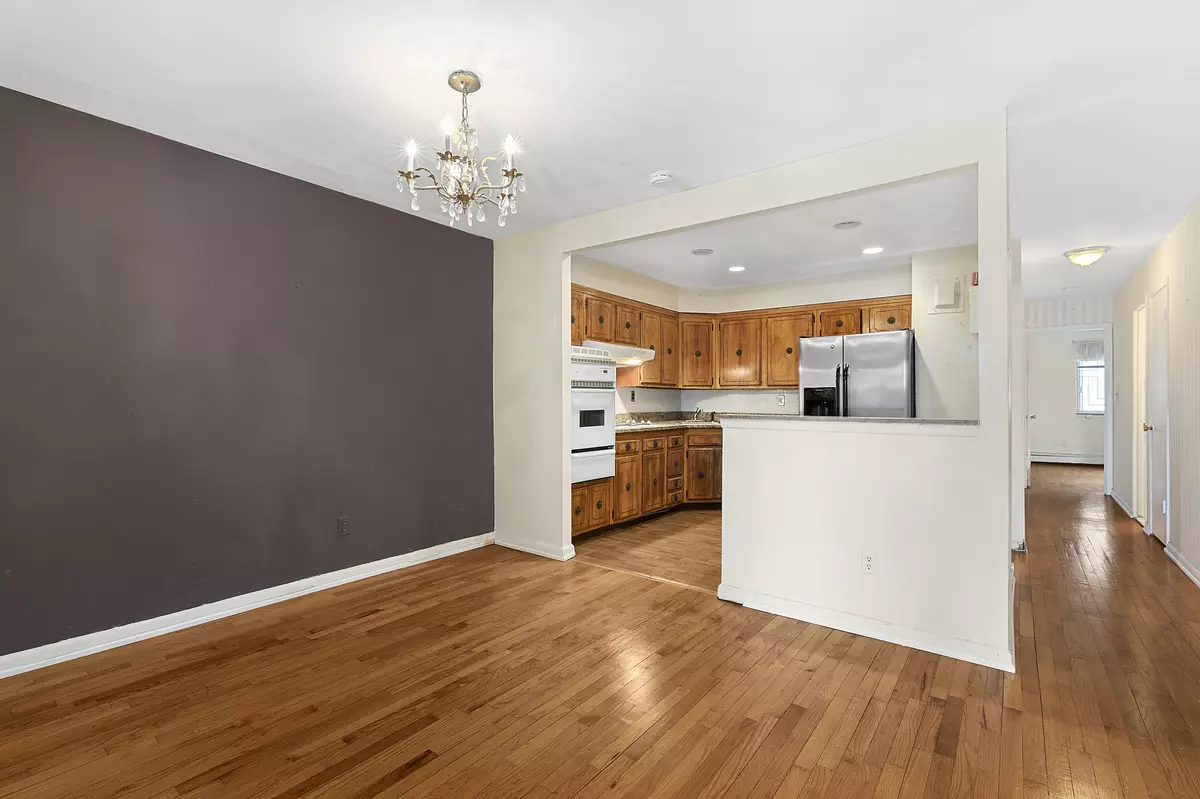 Queens, NY 11373,51-39 CODWISE Place #House