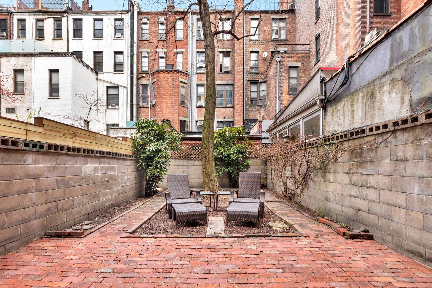 105 W 70TH Street #1R, Manhattan, NY 10023