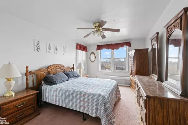 35-10 150TH Street #6C, Queens, NY 11354