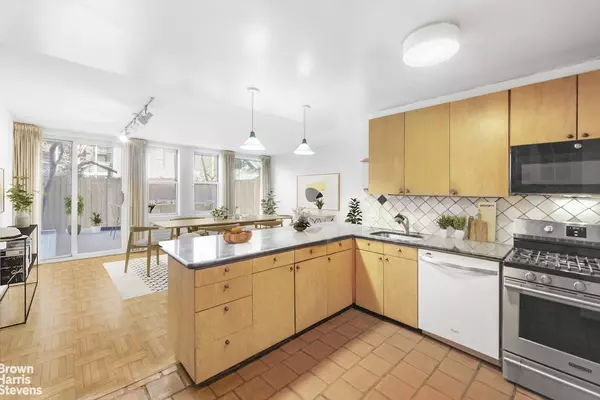 Manhattan, NY 10025,33 W 93RD Street #1F