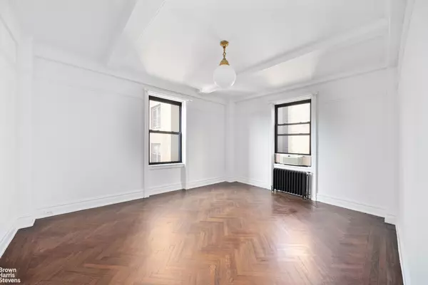 Manhattan, NY 10025,375 RIVERSIDE Drive #12F