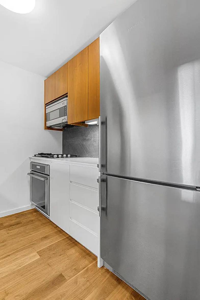 Manhattan, NY 10021,515 E 72nd Street #18-A