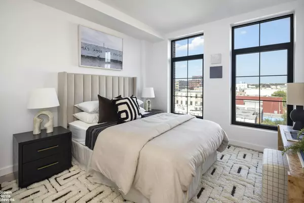 Brooklyn, NY 11222,173 MCGUINNESS Boulevard #4B