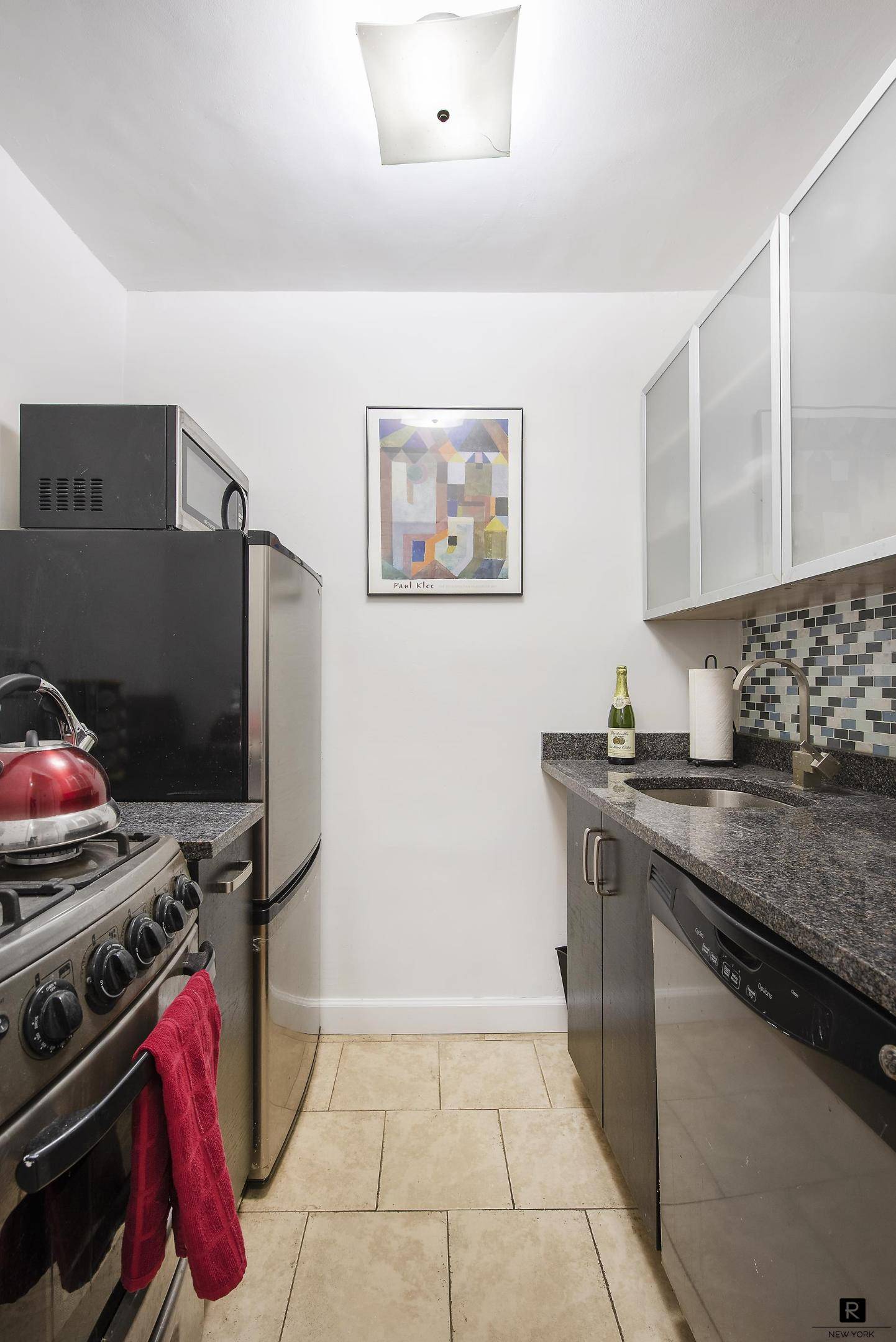 Manhattan, NY 10075,435 E 77th Street #2-B