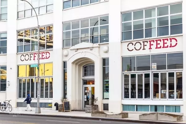 Queens, NY 11101,37-14 36th Street #8-G