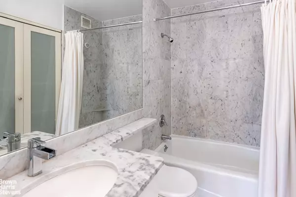 Manhattan, NY 10028,300 E 85TH Street #1003