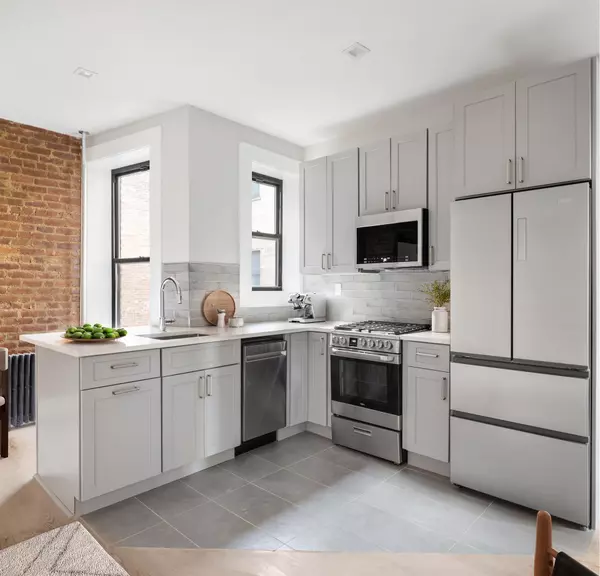 Brooklyn, NY 11218,39 ARGYLE Road #4B