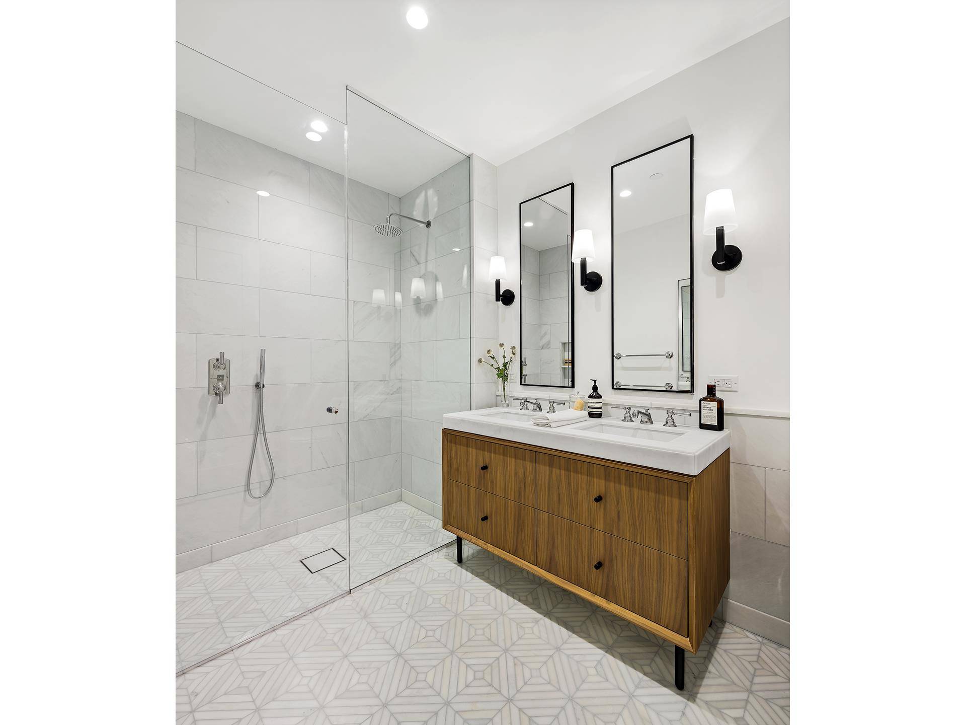 Manhattan, NY 10027,300 W 122ND Street #14D