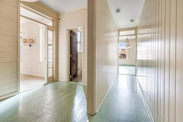 295 W 11th Street #5-KL, Manhattan, NY 10014
