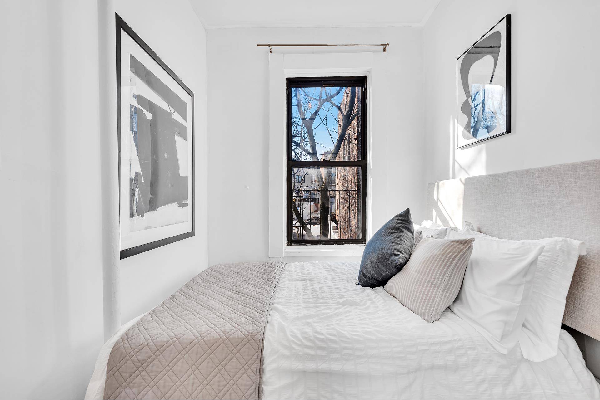 Manhattan, NY 10003,224 E 11TH Street #22