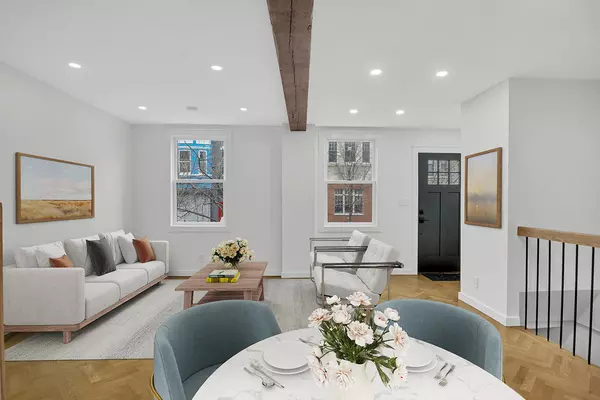 Brooklyn, NY 11231,204 Richards Street