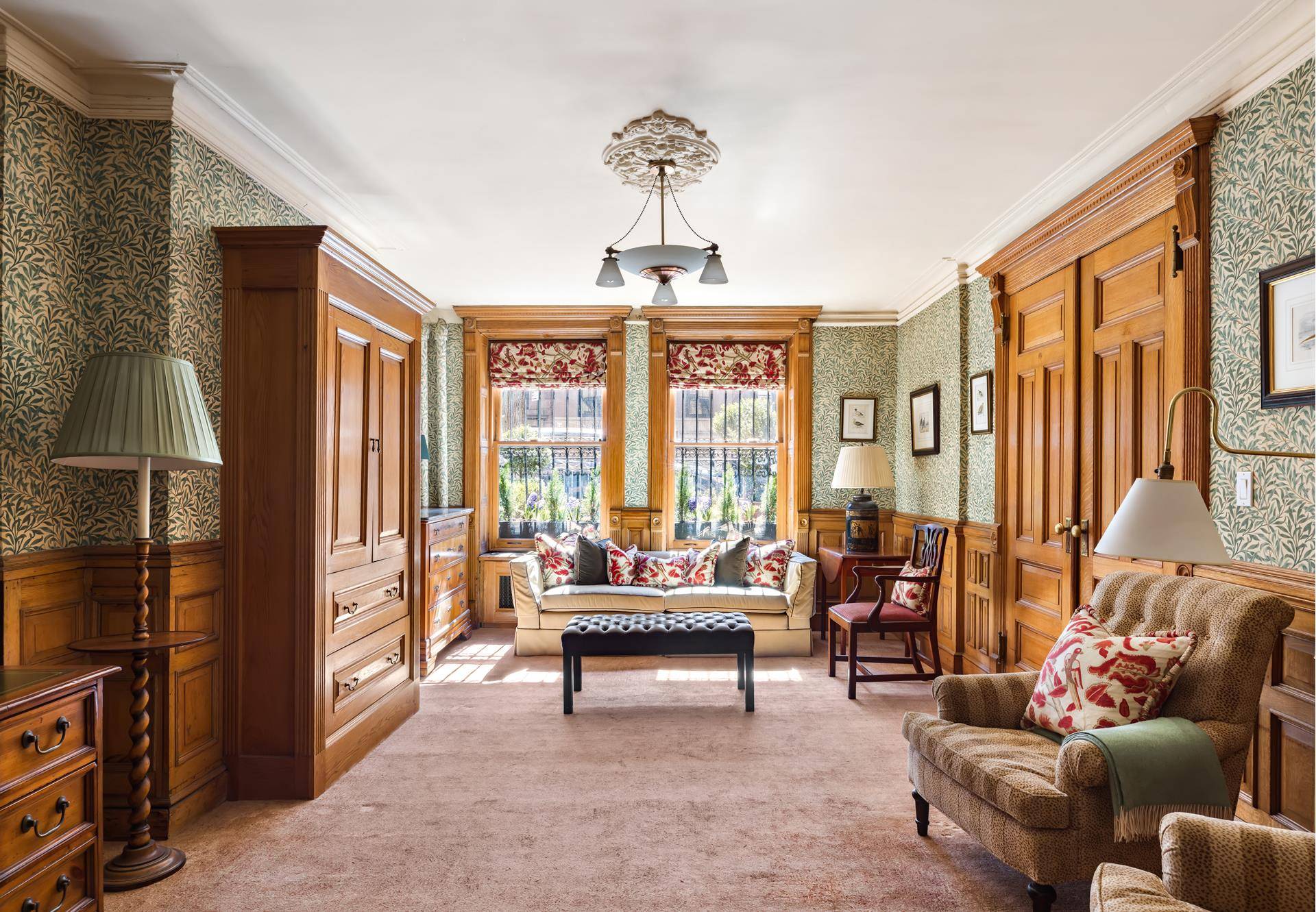 Manhattan, NY 10128,15 E 93RD Street