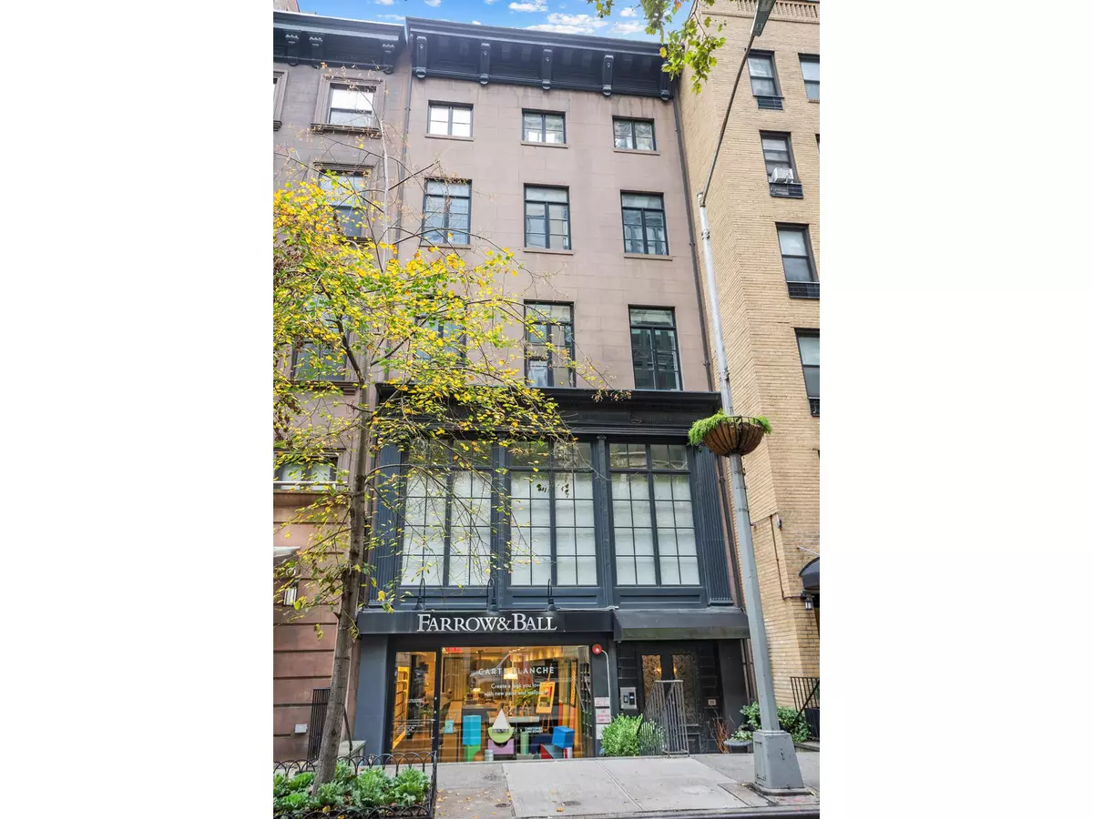 Manhattan, NY 10010,32 E 22ND Street