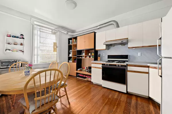 Queens, NY 11372,35-15 80TH Street #52