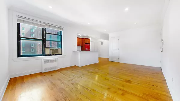 Manhattan, NY 10040,263 Bennett Avenue #3G