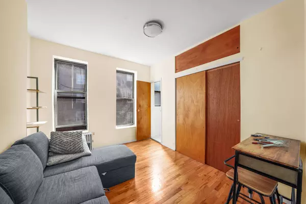 426 E 73rd Street #5-RE, Manhattan, NY 10021