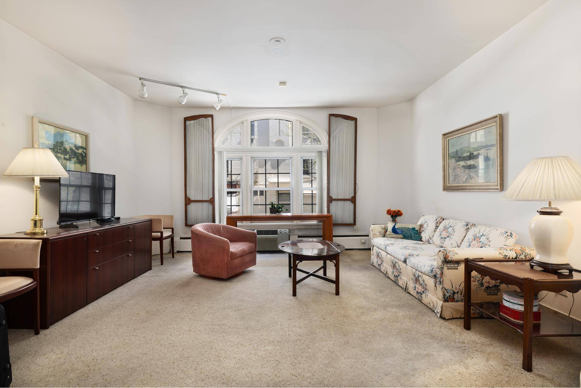 168 E 75TH Street, Manhattan, NY 10021