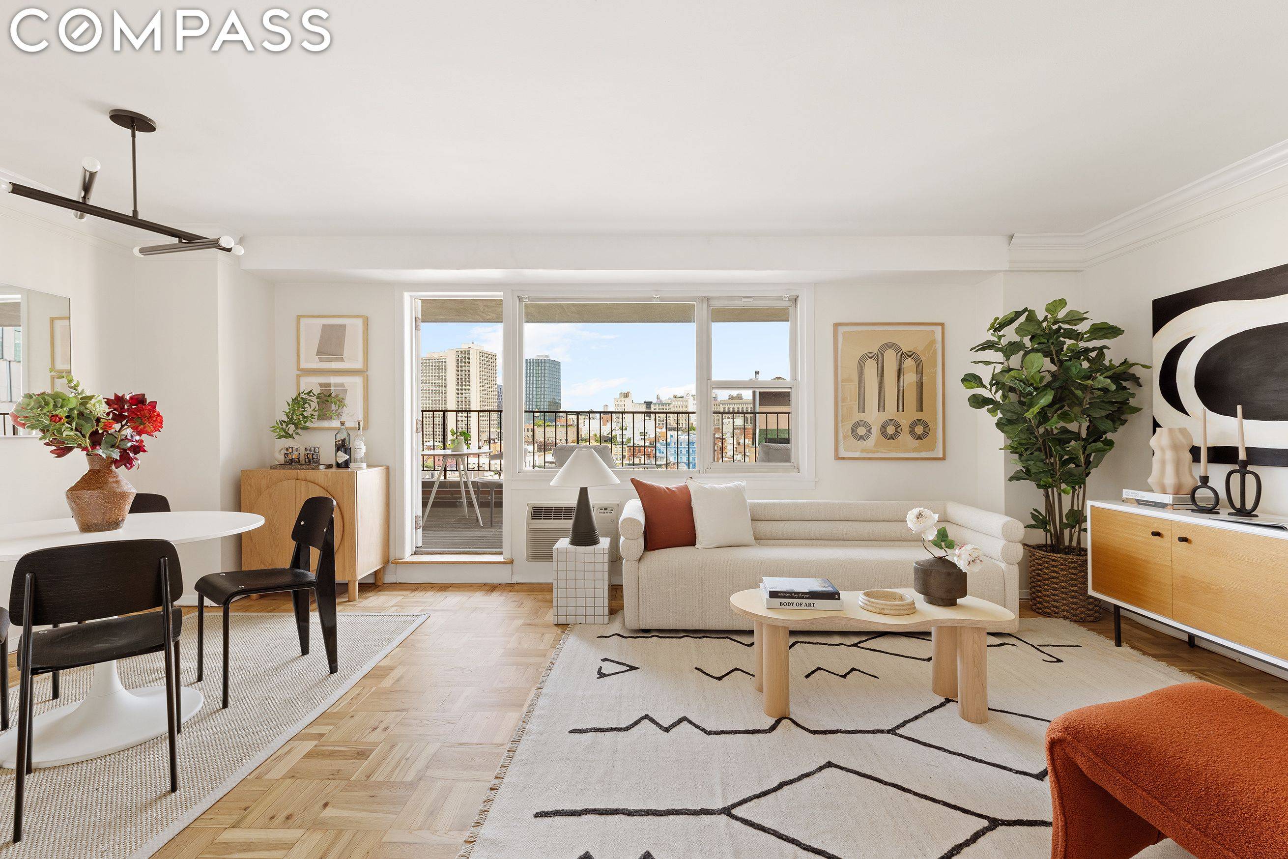 Manhattan, NY 10014,2 Charlton Street #14G