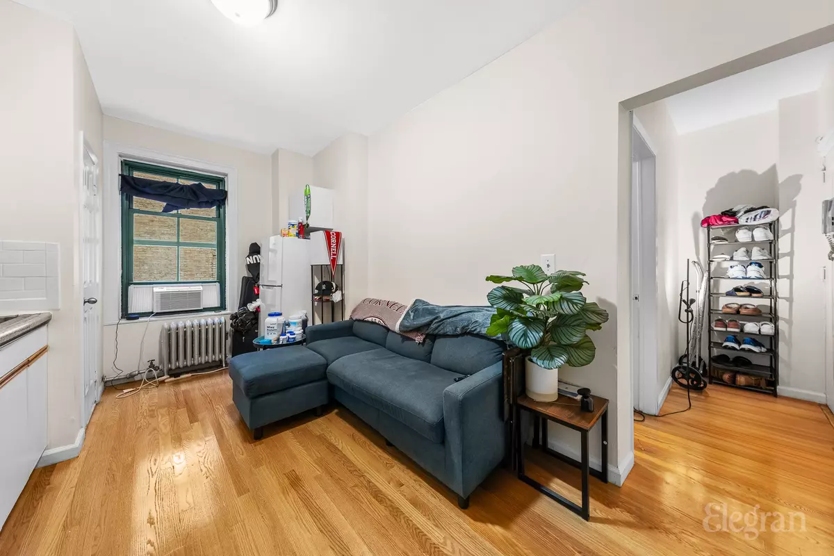 Manhattan, NY 10075,542 E 79th Street #3-D